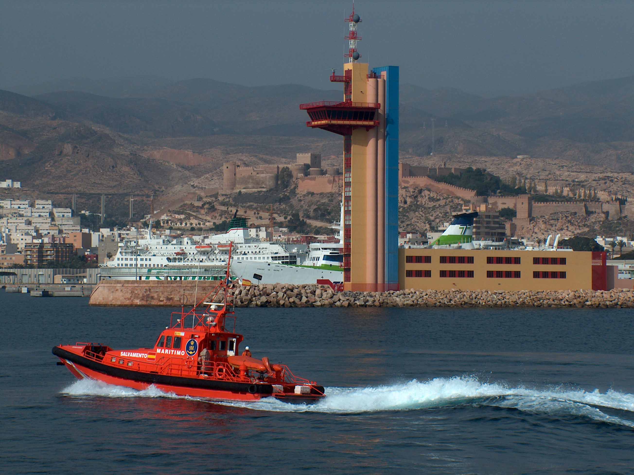 Centro de coordinación de salvamento Almeria desde fuera