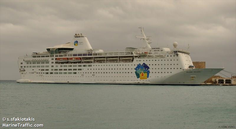 foto embarcación ISLAND ESCAPE