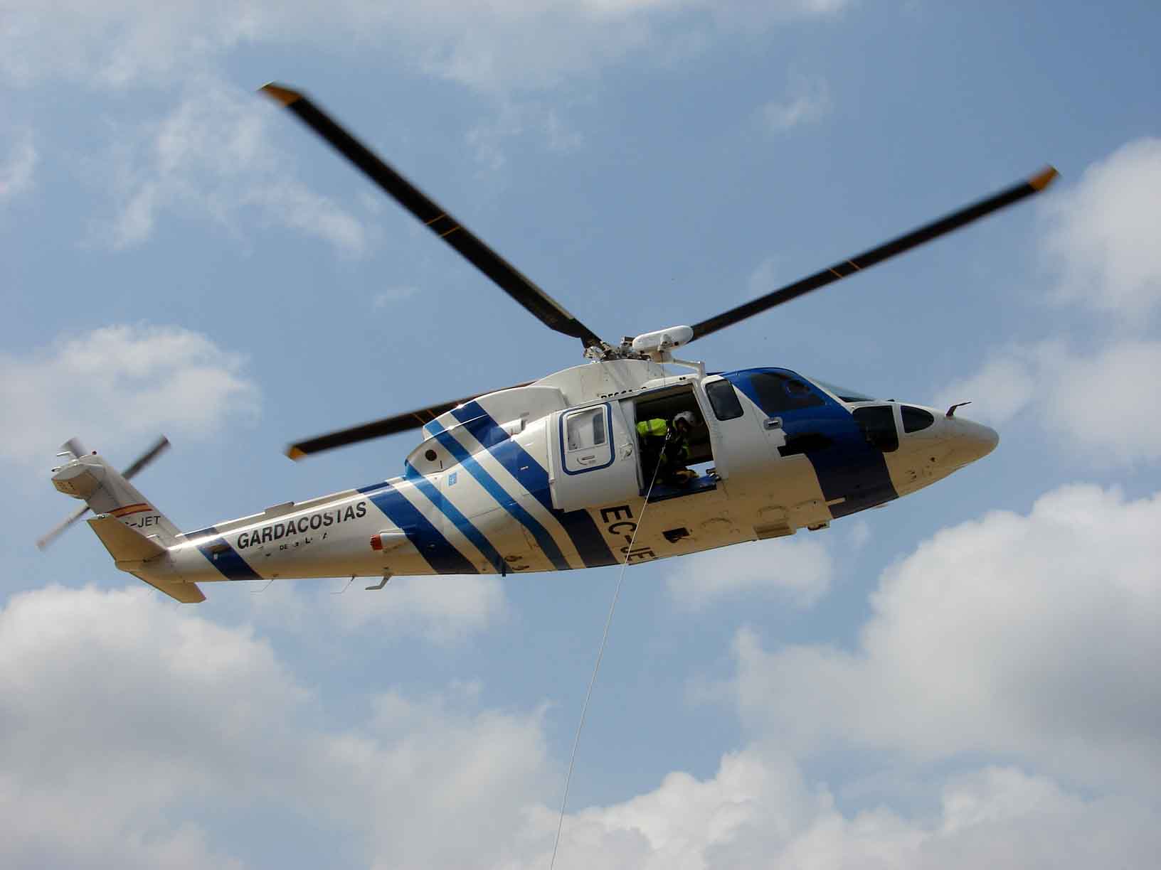 helicóptero gardacostas