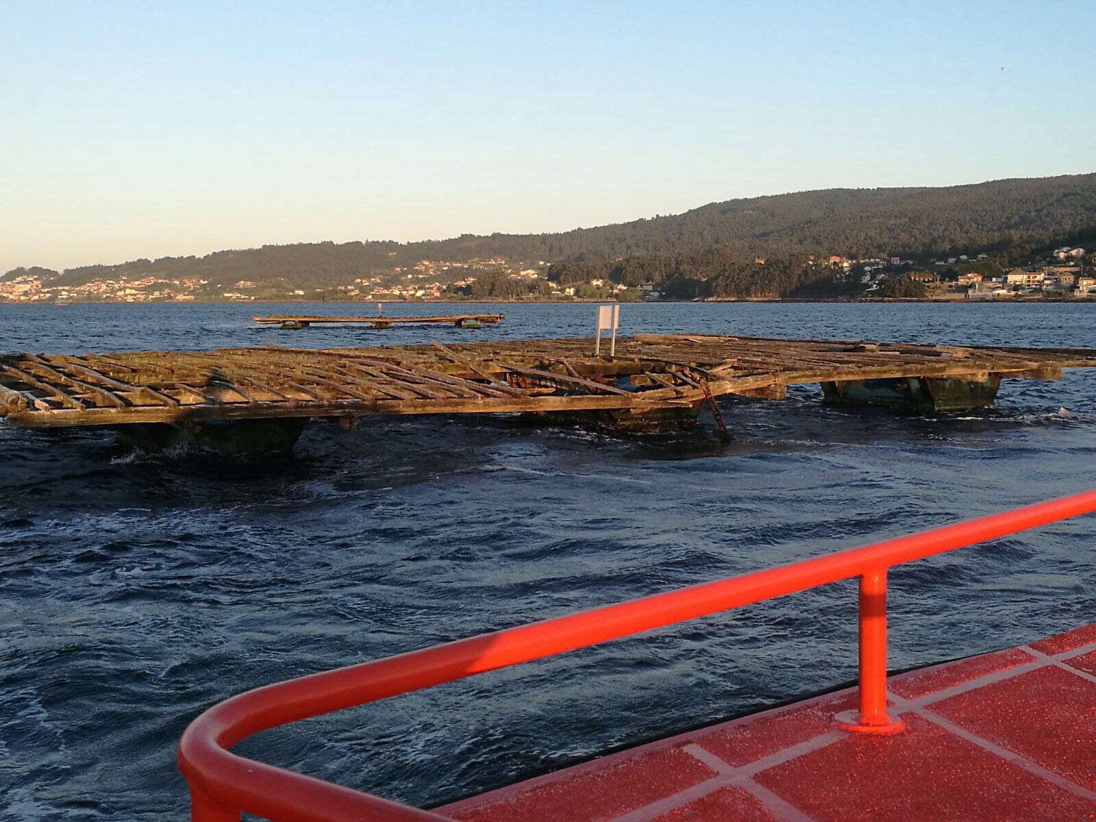 batea en la isla de Tambo