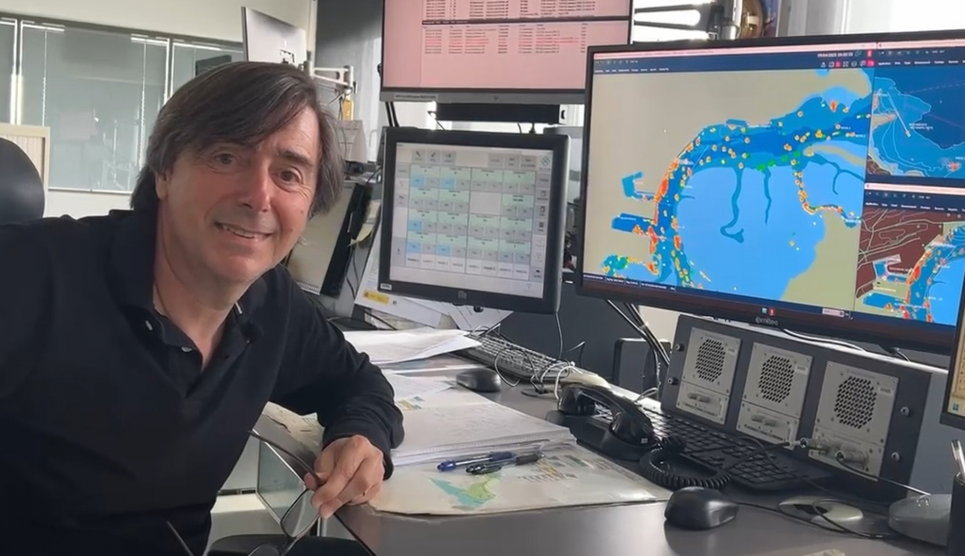 Pedro Laborda, controlador marítimo en Santander